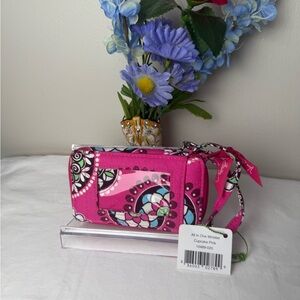NWT Vera Bradley Cupcake Pink All In One Wristlet Retired Pattern